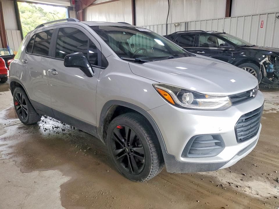 2018 CHEVROLET TRAX 1LT 4