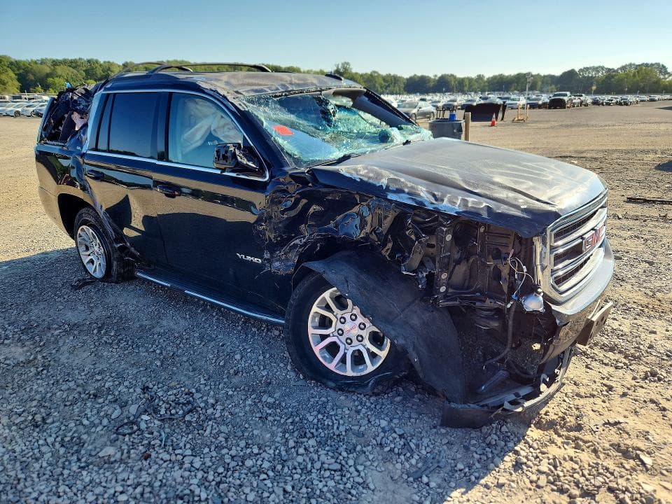 2017 GMC YUKON SLT 4