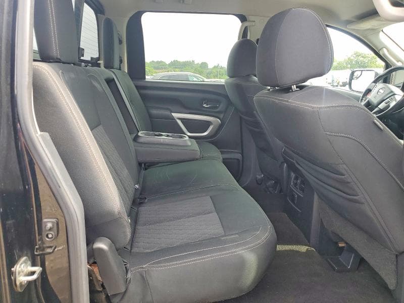 2018 NISSAN TITAN SV 10