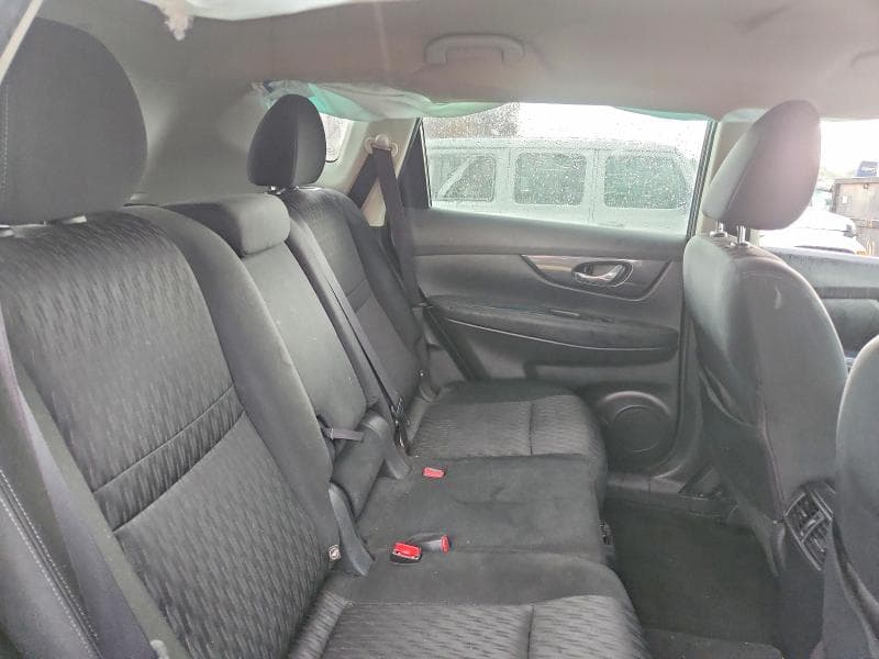 2018 NISSAN ROGUE SV 11