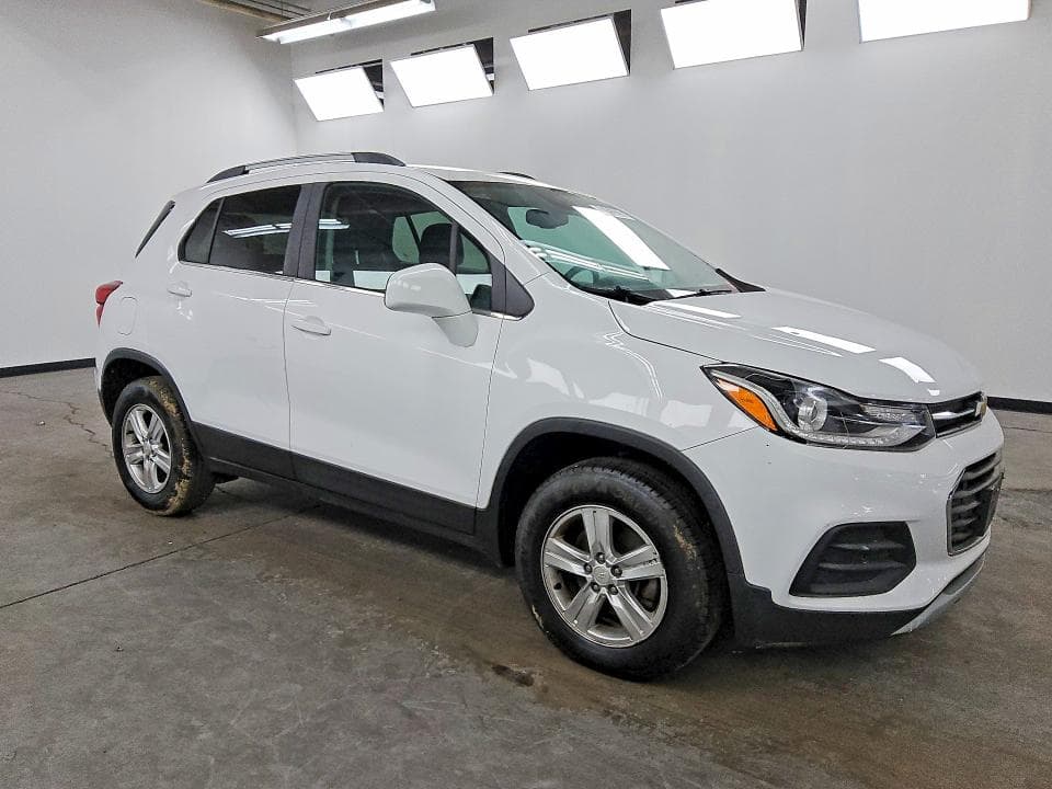 2020 CHEVROLET TRAX 1LT 4