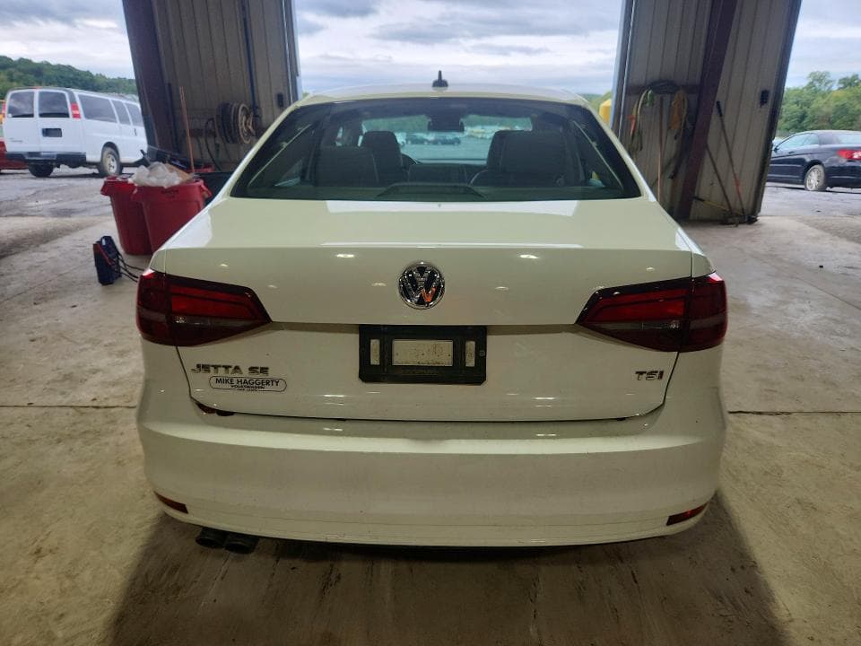2017 VOLKSWAGEN JETTA SE 6