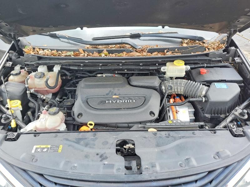 2018 CHRYSLER PACIFICA HYBRID LIMITED 12