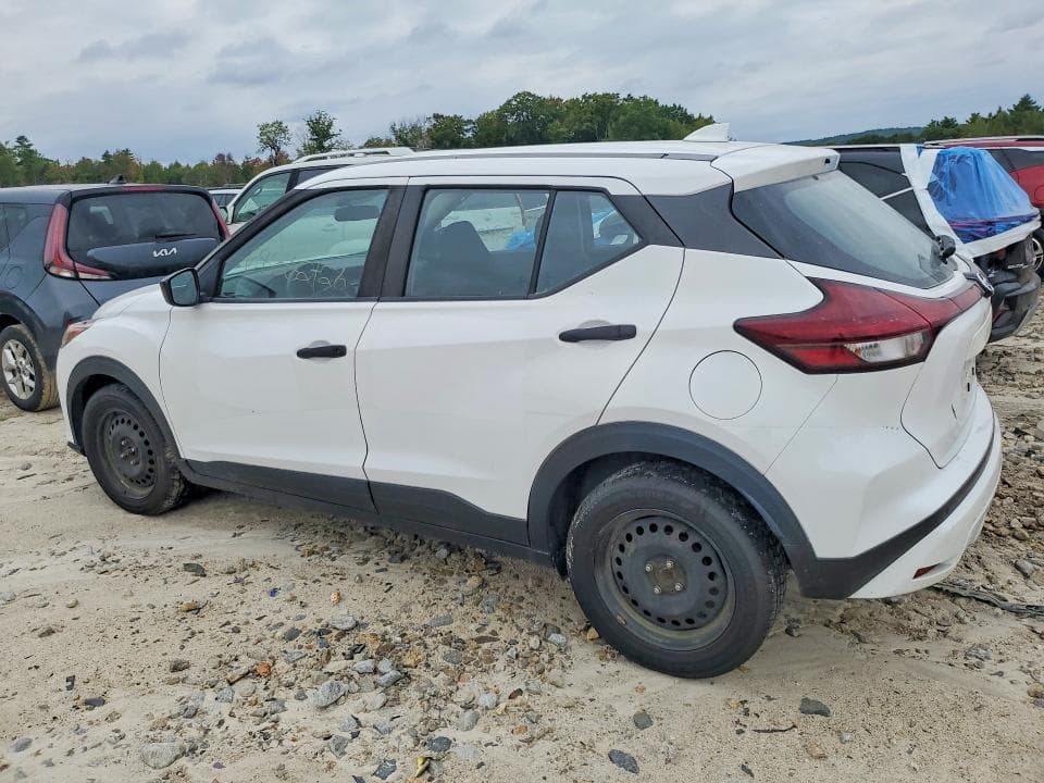 2021 NISSAN KICKS S 2