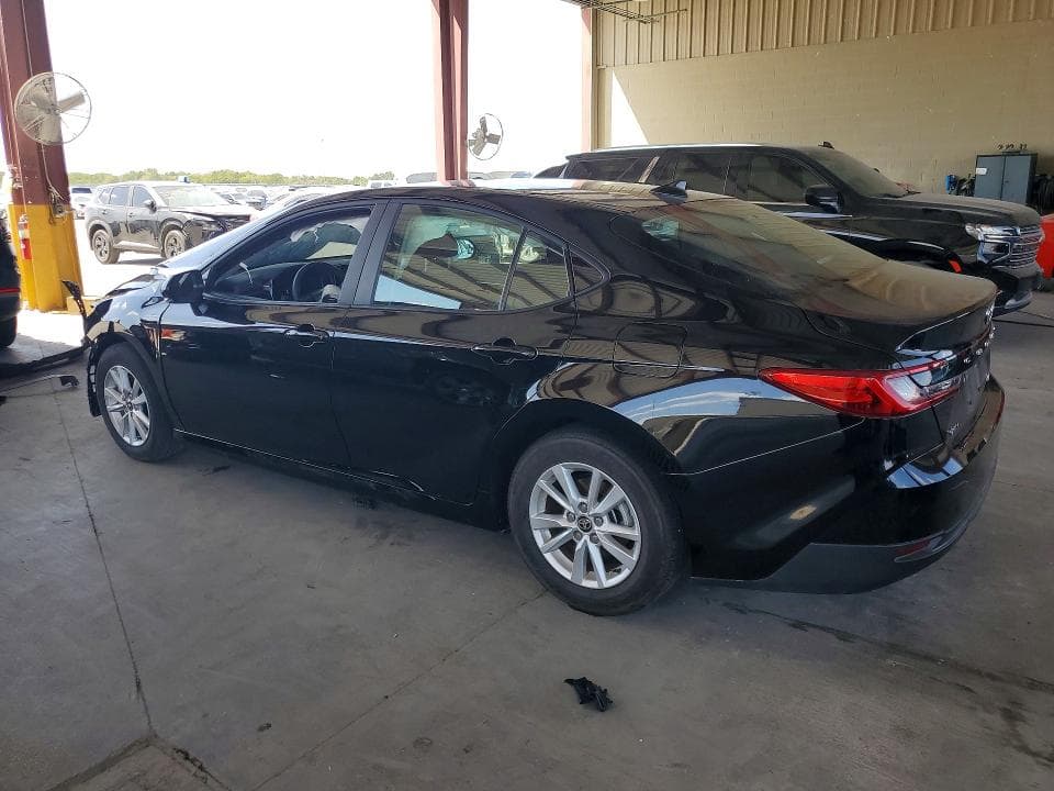 2026 TOYOTA CAMRY LE 2