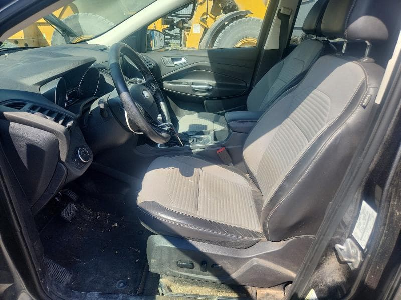 2017 FORD ESCAPE SE 7