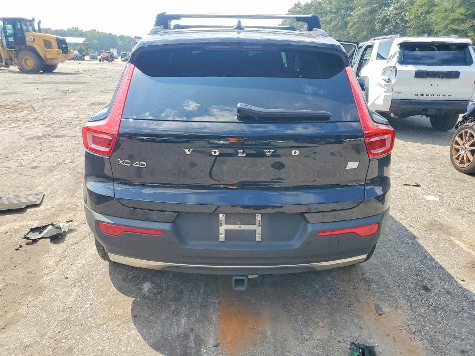 2021 VOLVO XC40 RECHARGE 6