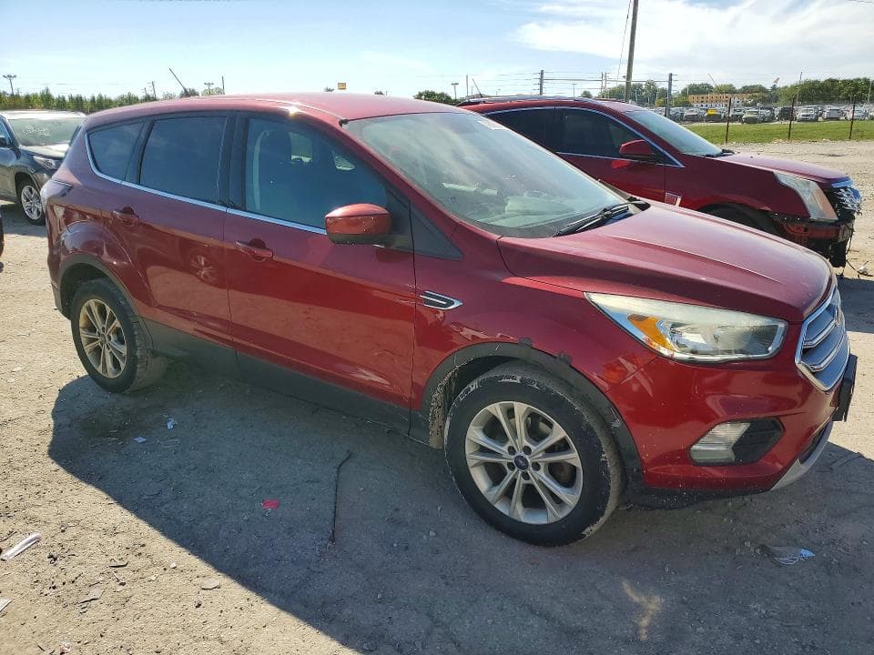 2017 FORD ESCAPE SE 4