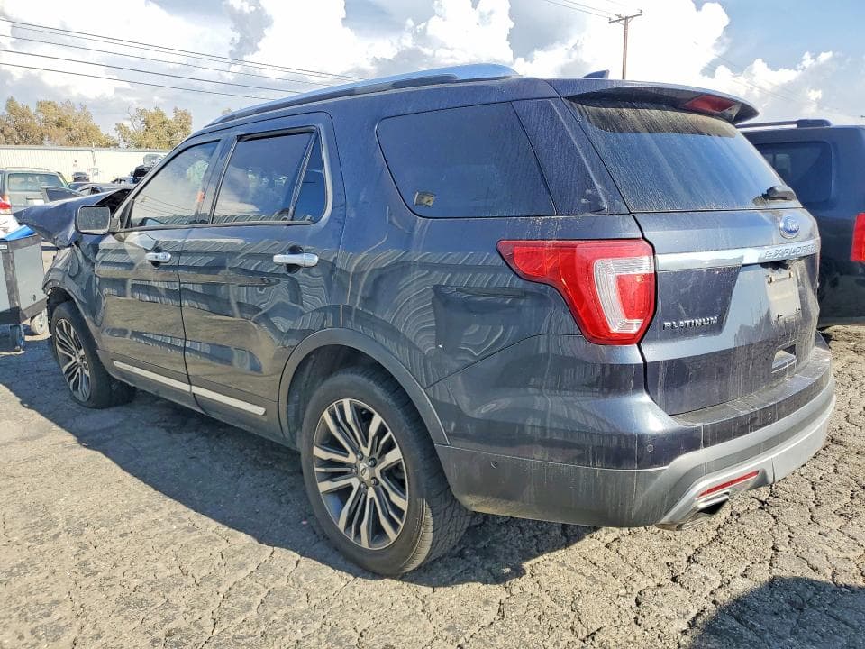 2017 FORD EXPLORER PLATINUM 2