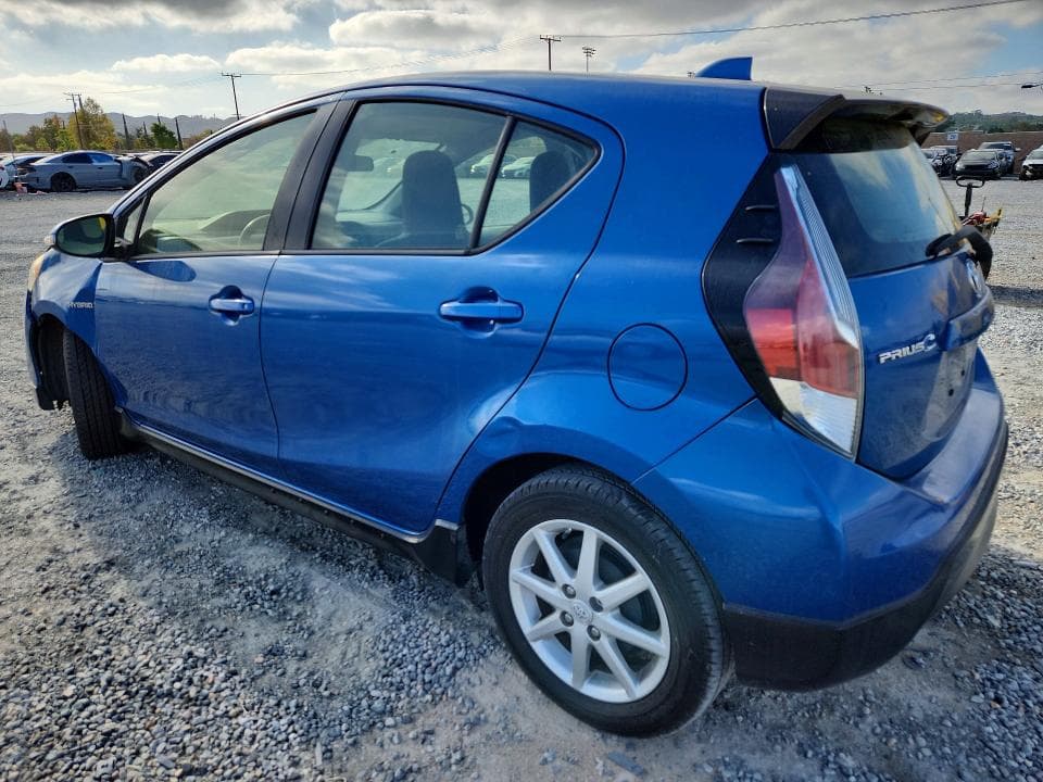 2017 TOYOTA PRIUS C ONE 2