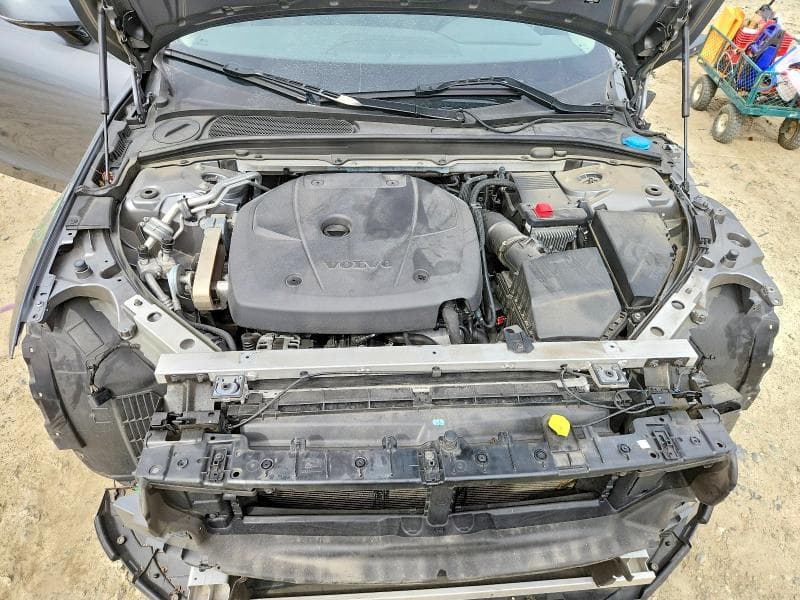 2018 VOLVO S90 T5 MOMENTUM 11