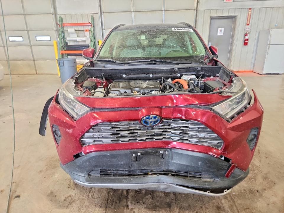 2020 TOYOTA RAV4 LIMITED 5