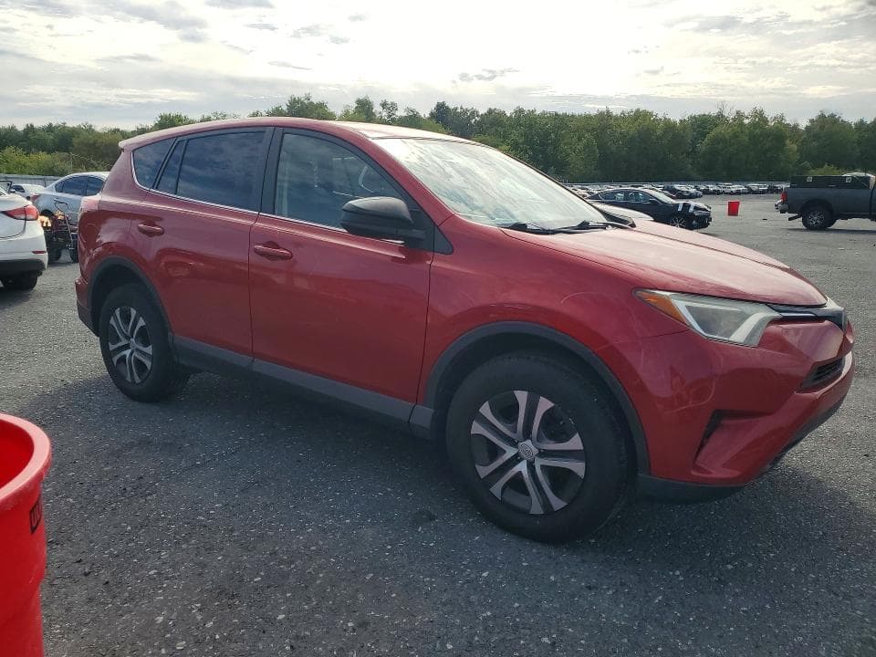 2017 TOYOTA RAV4 LE 4