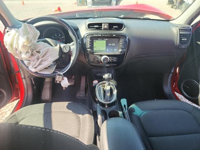 2019 KIA SOUL + 8