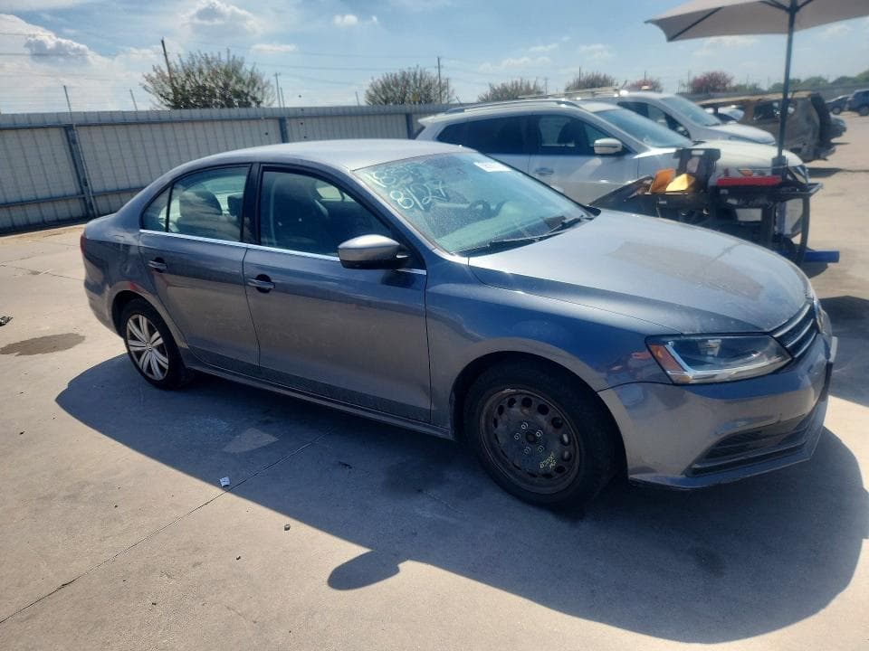 2017 VOLKSWAGEN JETTA S 4