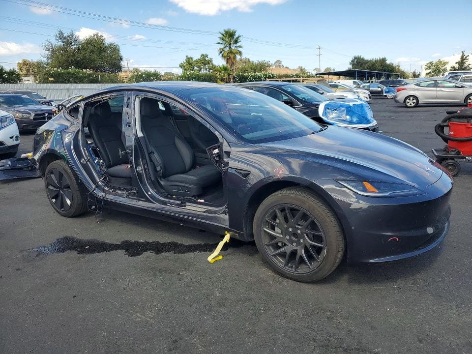 2024 TESLA MODEL 3 4