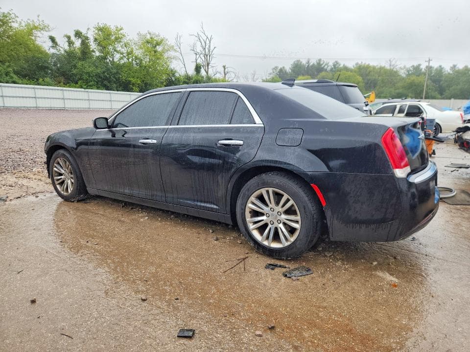 2017 CHRYSLER 300C 2