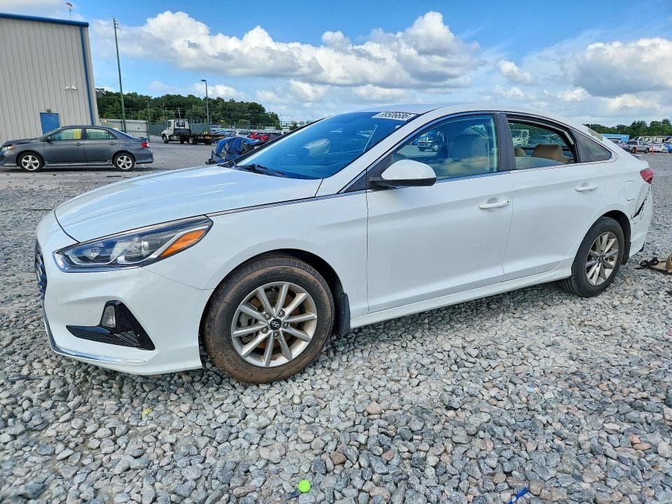 2018 HYUNDAI SONATA SE - 1