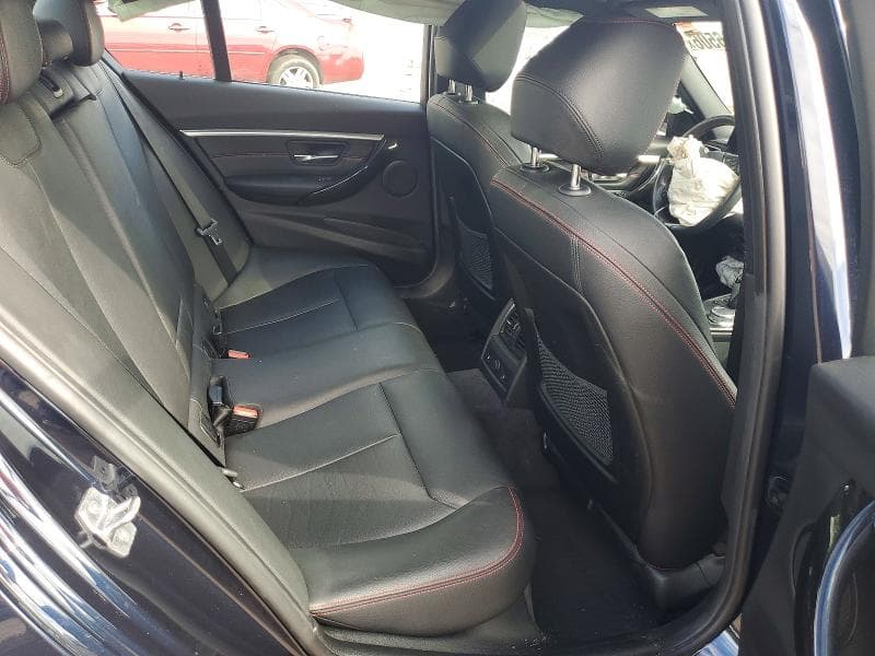 2017 BMW 330 XI 10