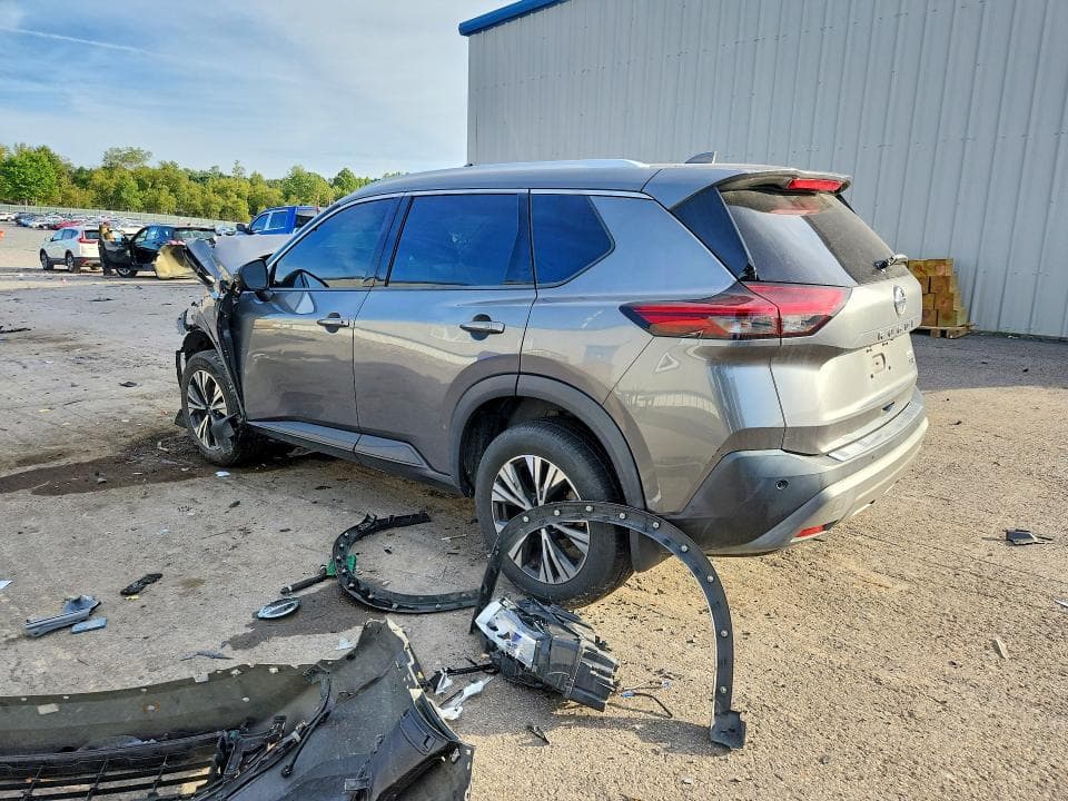 2021 NISSAN ROGUE SV 2