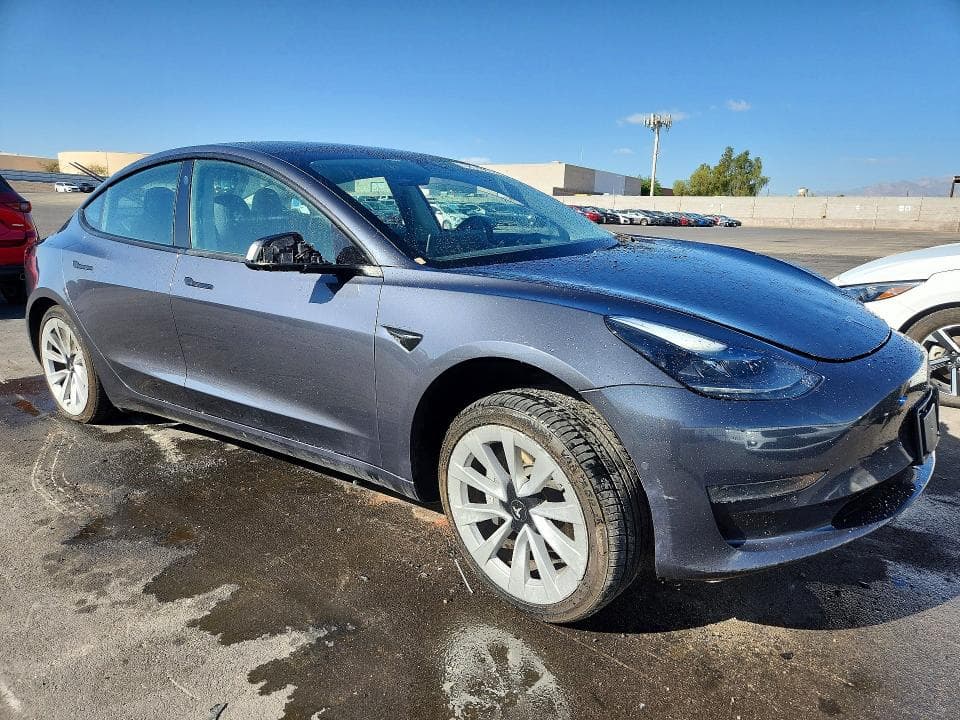 2022 TESLA MODEL 3 4