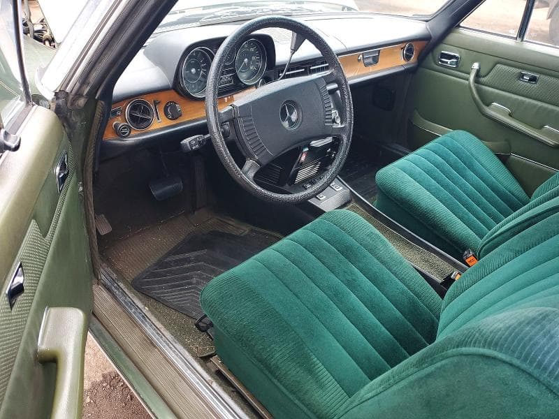 1975 MERCEDES-BENZ C-CLASS C280 LUXURY 8