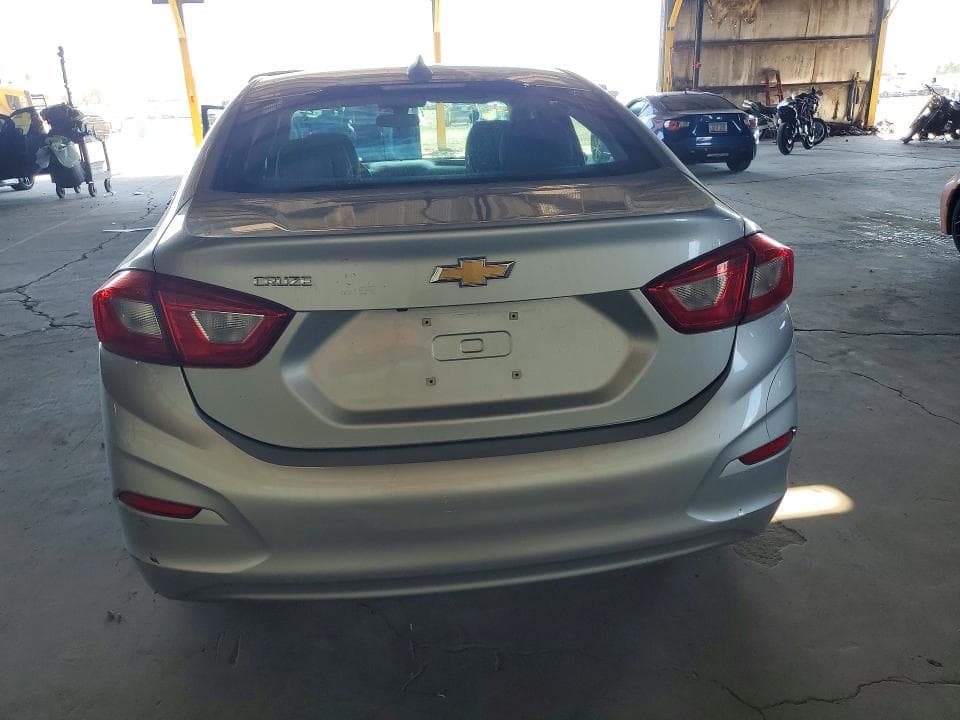 2018 CHEVROLET CRUZE LS 6