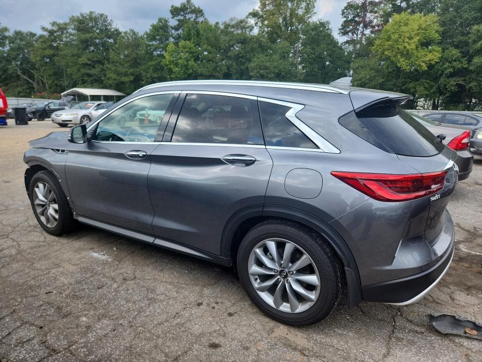 2021 INFINITI QX50 LUXE 2