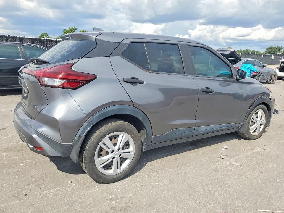 2021 NISSAN KICKS S 3