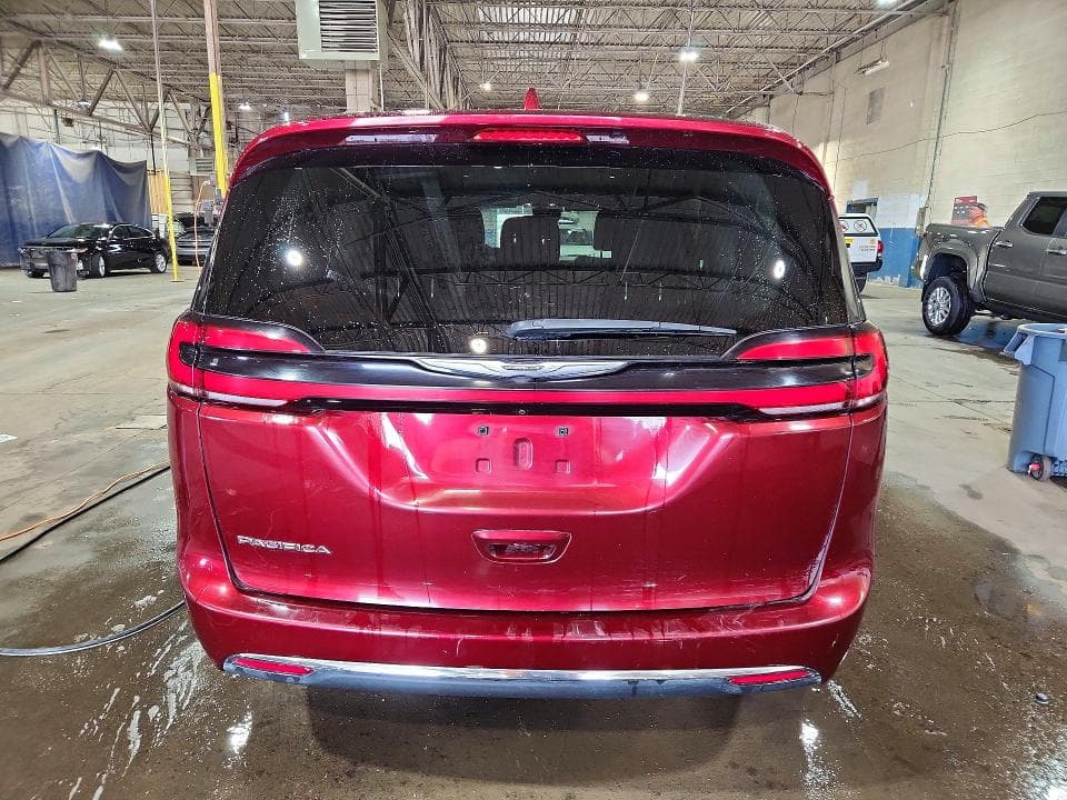 2022 CHRYSLER PACIFICA TOURING L 6