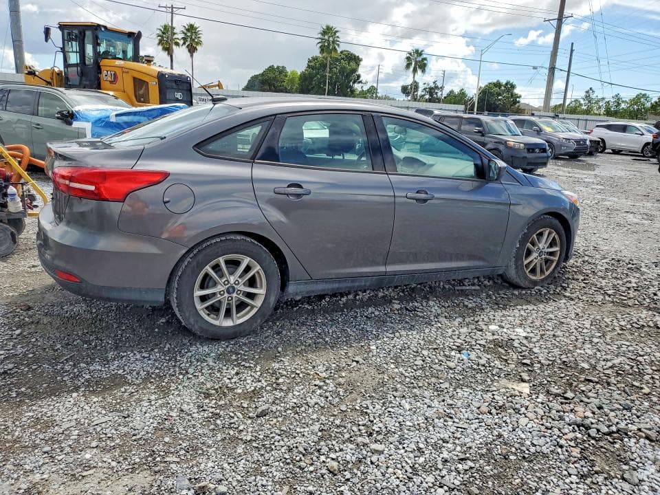 2018 FORD FOCUS SE 3