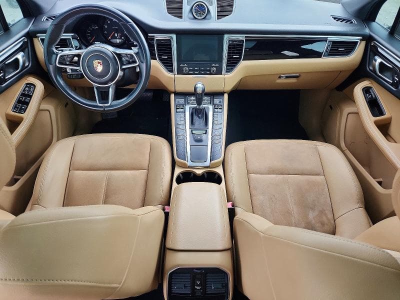 2017 PORSCHE MACAN 8