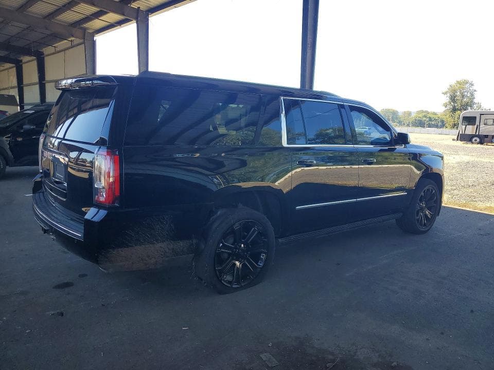 2020 GMC YUKON XL DENALI 3