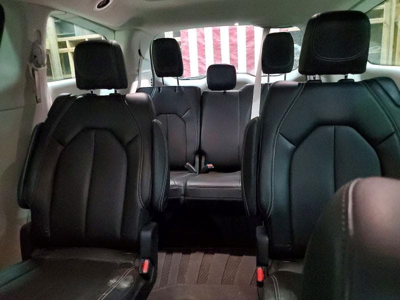 2023 CHRYSLER PACIFICA TOURING L 10
