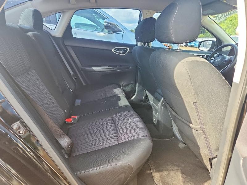 2019 NISSAN SENTRA SV 10