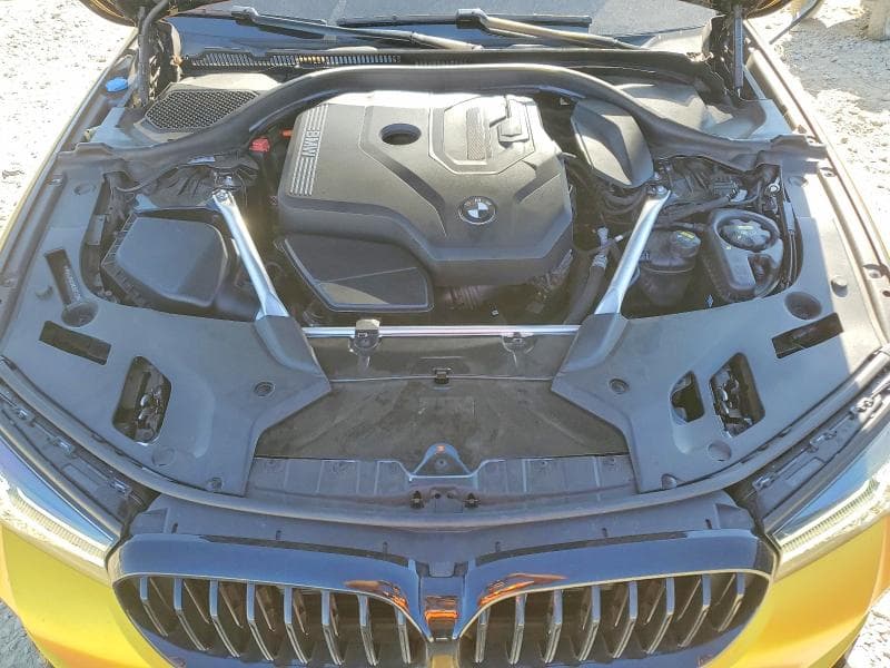 2021 BMW 530E 11