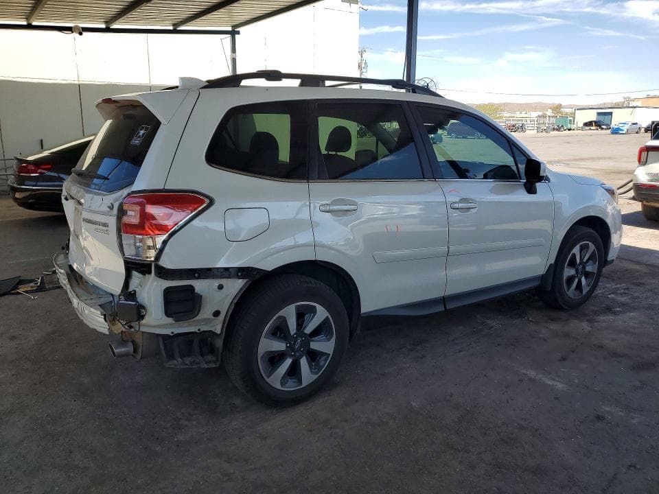 2017 SUBARU FORESTER 2.5I LIMITED 3