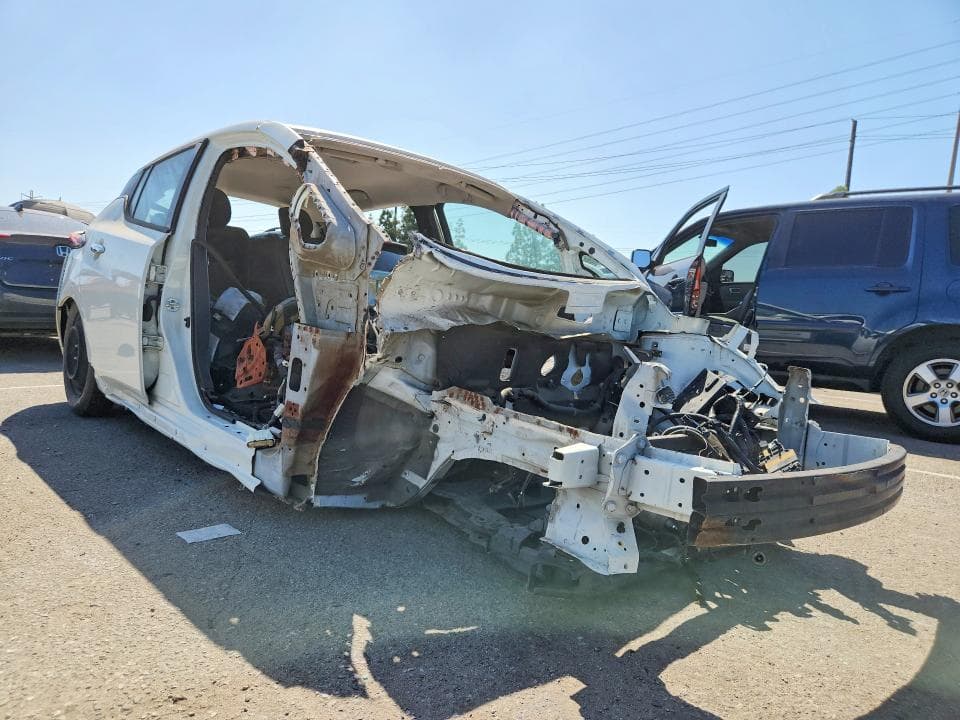 2019 NISSAN LEAF S PLUS 4
