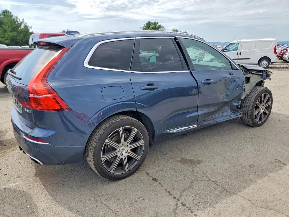 2018 VOLVO XC60 T6 INSCRIPTION 3