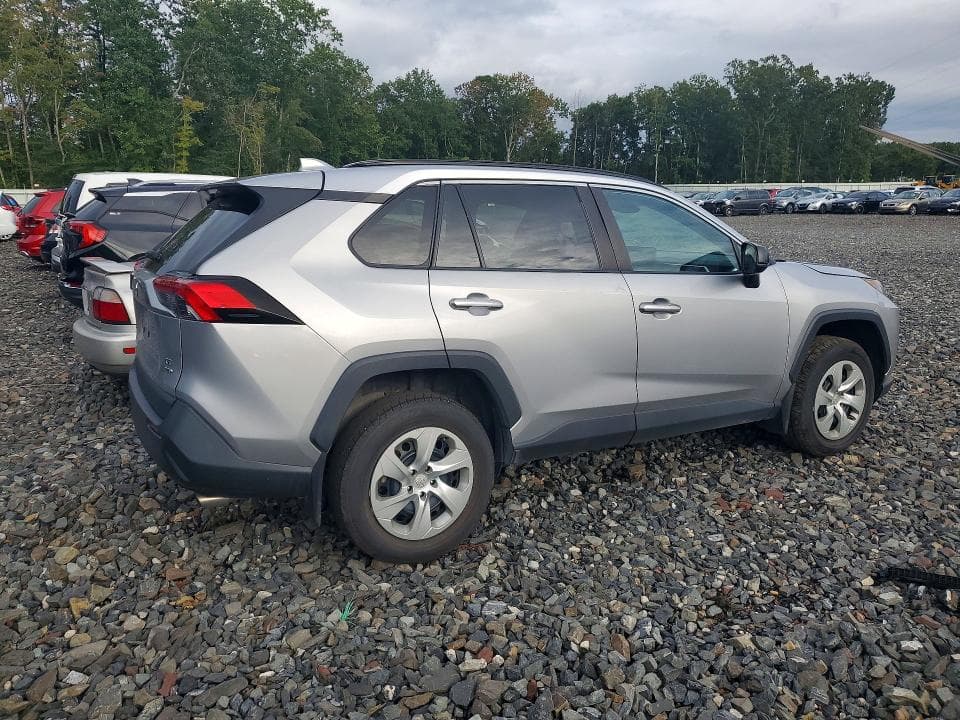 2019 TOYOTA RAV4 LE 3