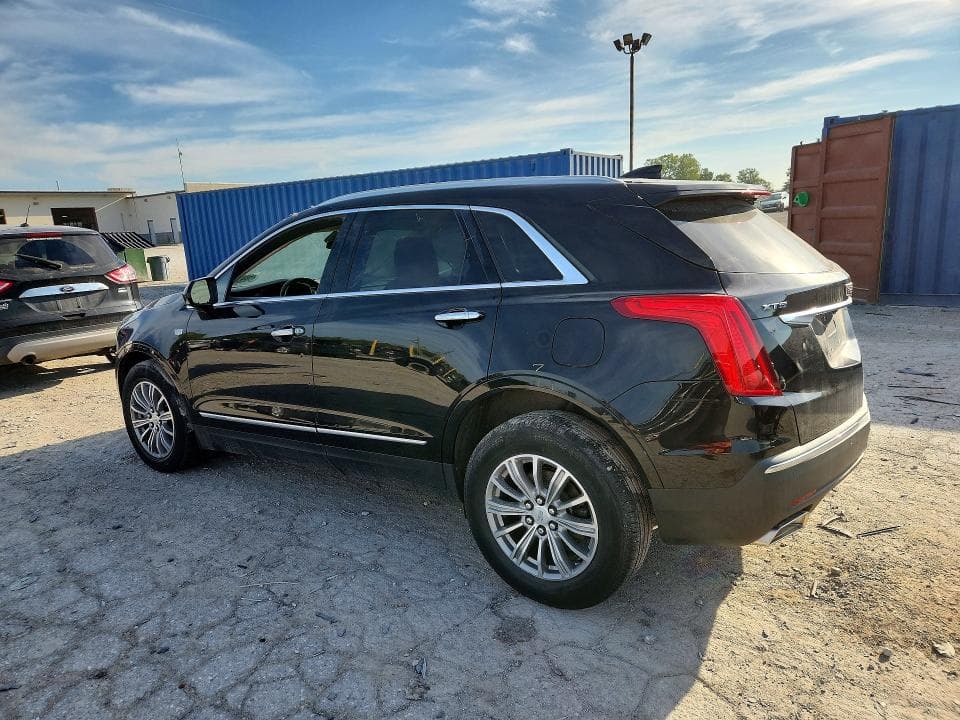 2017 CADILLAC XT5 LUXURY 2