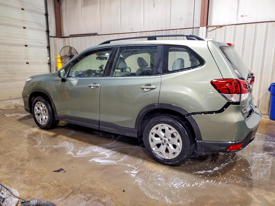 2021 SUBARU FORESTER 2