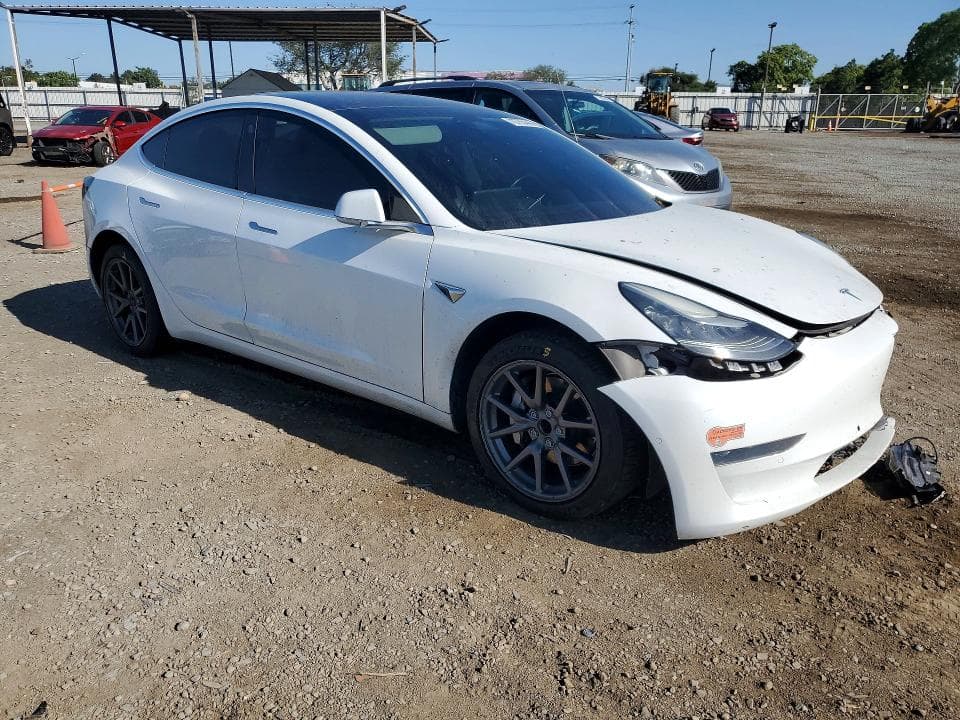 2020 TESLA MODEL 3 4