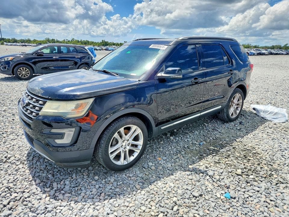 2017 FORD EXPLORER XLT - 1