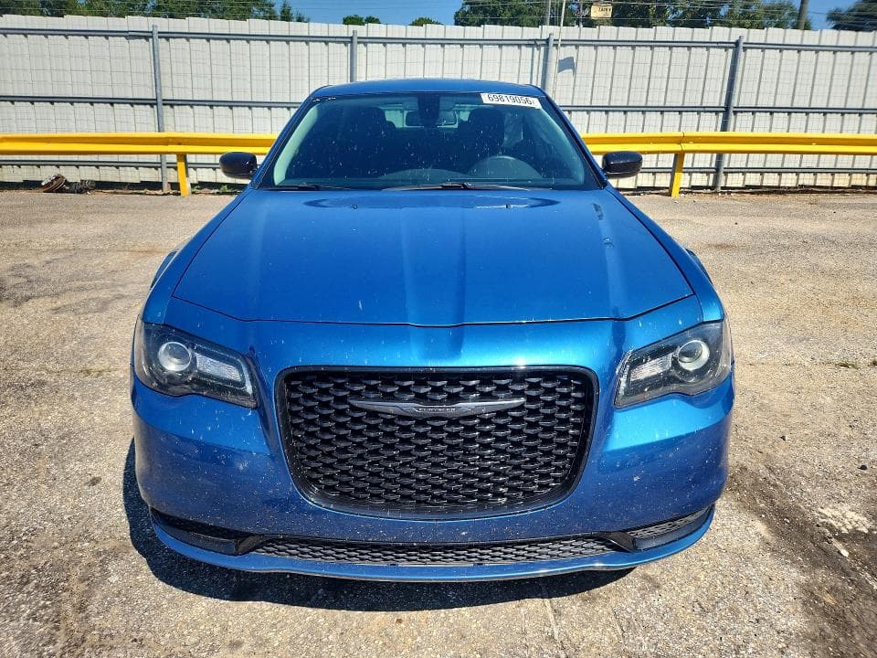 2022 CHRYSLER 300 TOURING 5