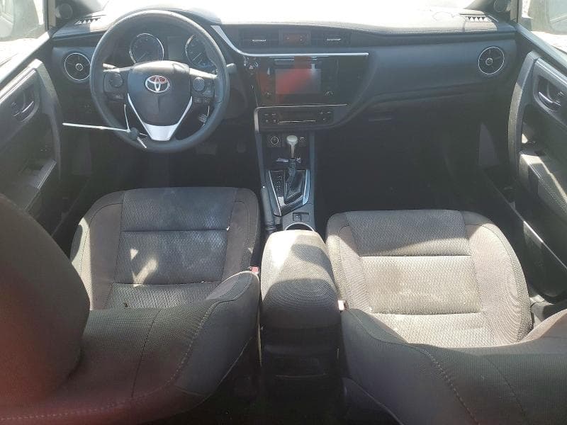 2018 TOYOTA COROLLA LE 8