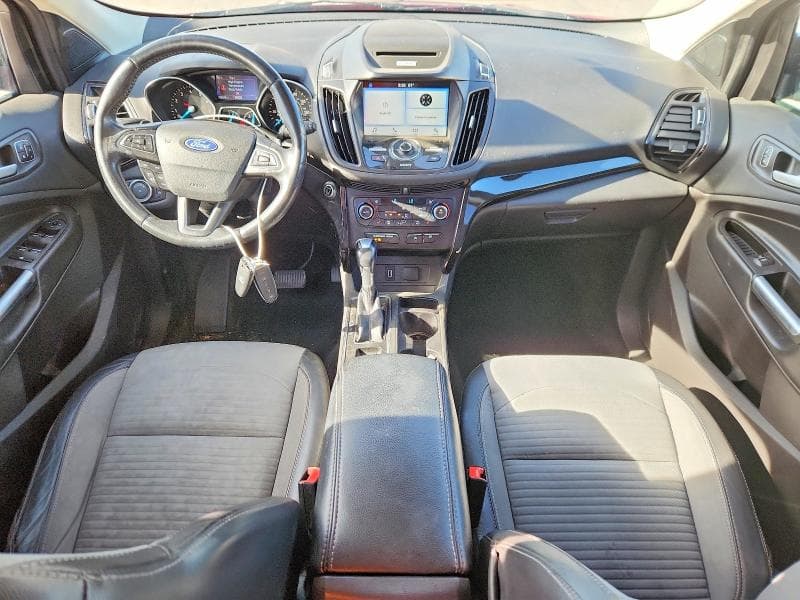 2017 FORD ESCAPE TITANIUM 8