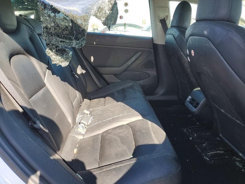 2019 TESLA MODEL 3 10