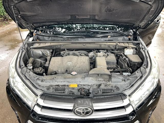 2019 TOYOTA HIGHLANDER LE PLUS 7