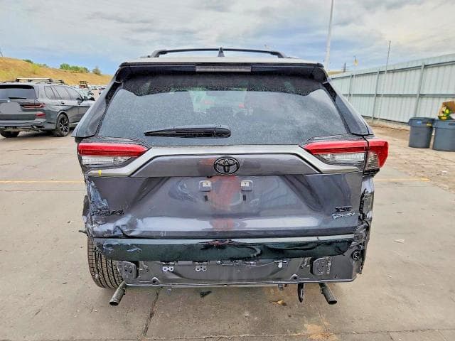 2025 TOYOTA RAV4 XSE 6